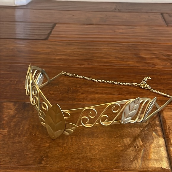 Gracious Greek goddess tiara crown - Picture 1 of 7